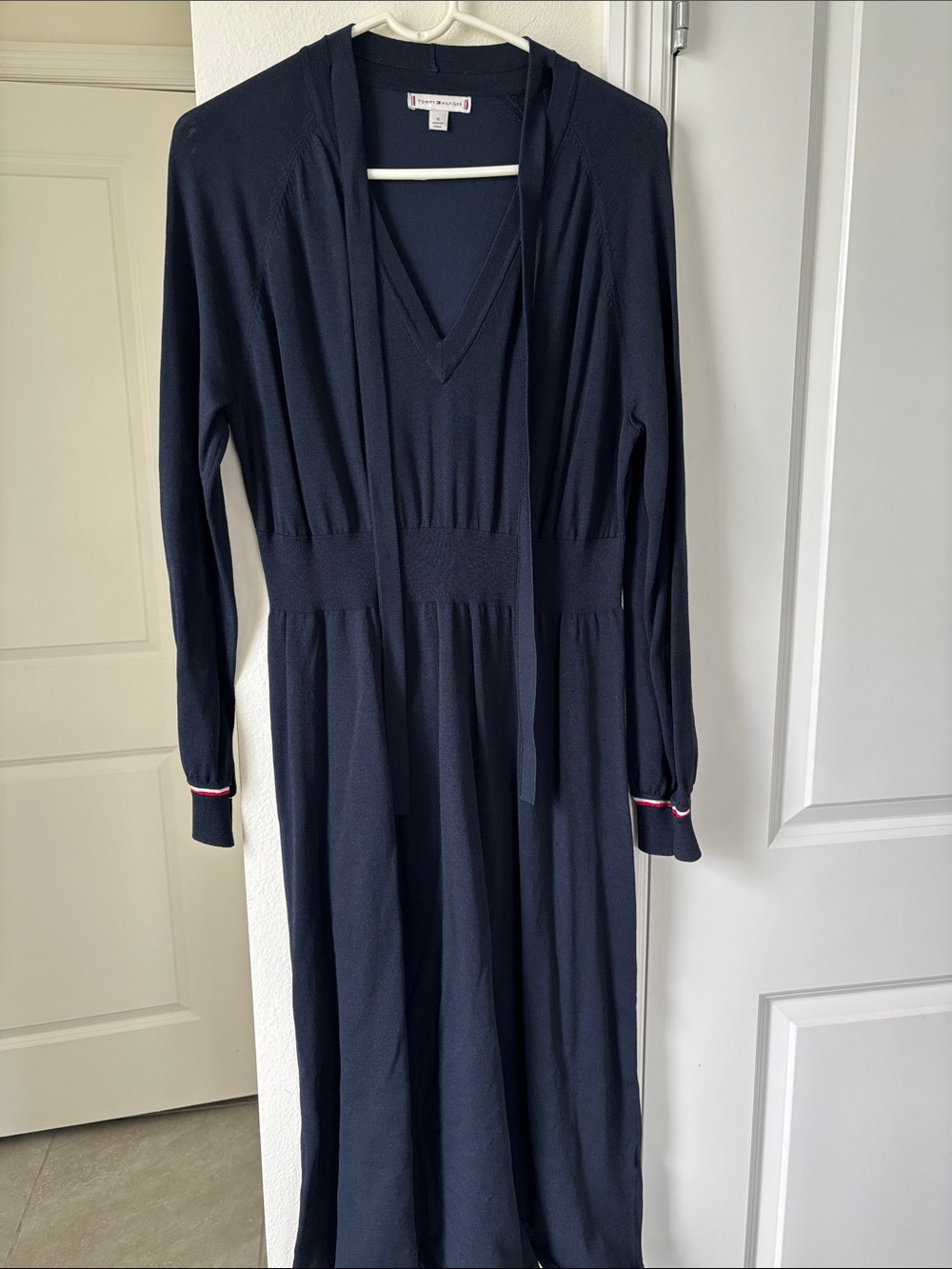 Tommy Hilfiger Navy Long Sleeve V-Neck Knit Maxi Dress with Signature Trim